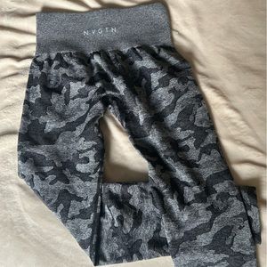 NVGTN leggings